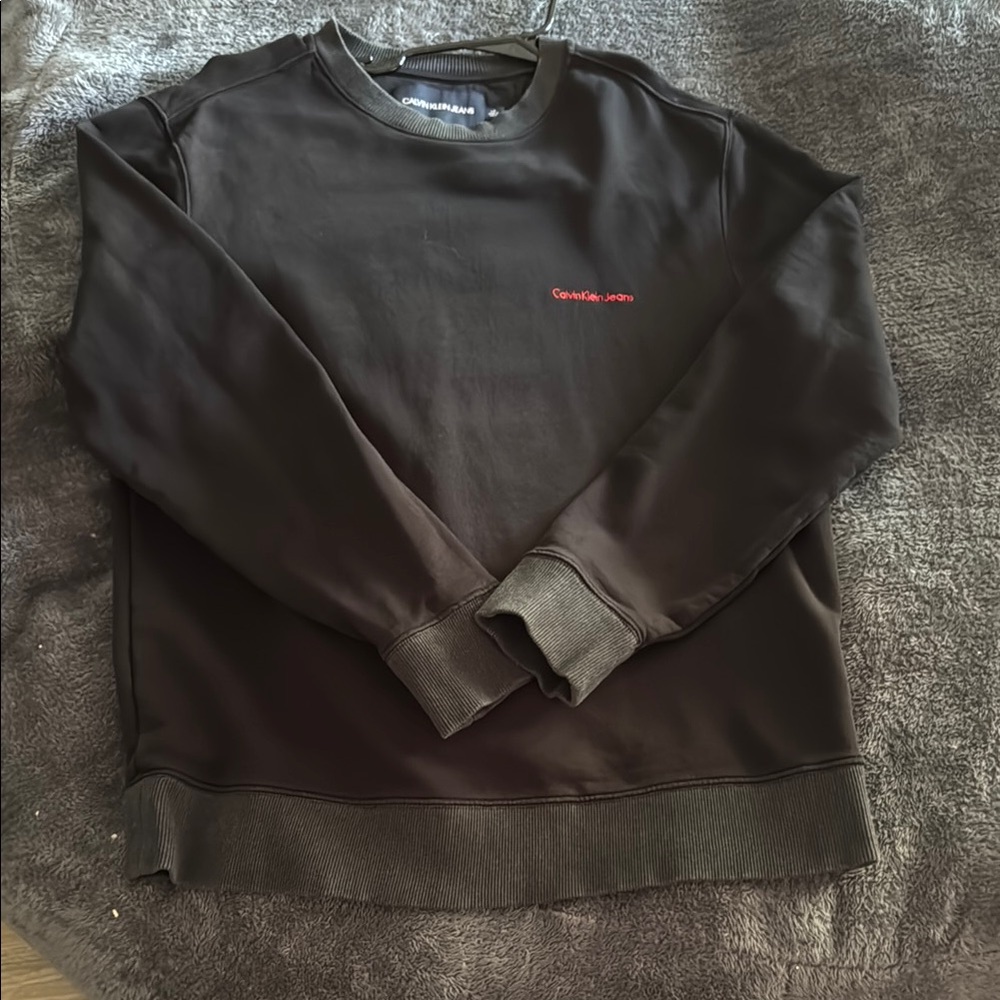 Calvin Klein Men's Dark Gray Crewneck Sweater